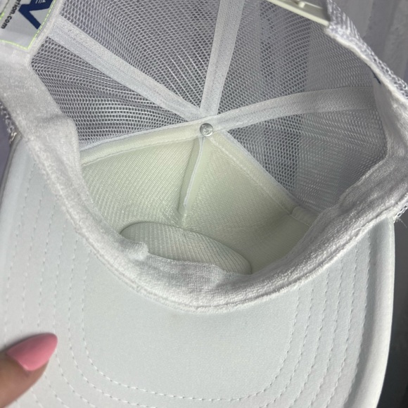 Aviator Nation Venice CA Trucker Hat White Rainbow Patch Mesh Snapback - Picture 9 of 9